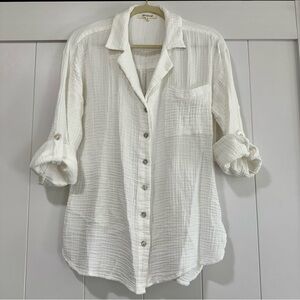 ✨ Rip Curl White Cotton Gauze Button Down Beach Shirt Size S ✨